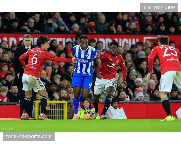 弗莱肯神勇扑救助球队争冠，稳健表现成英超关键先生