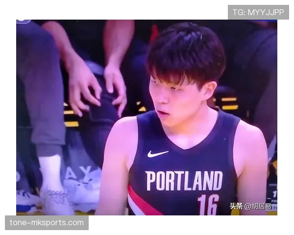 杨瀚森无球跑动制造外线空位，较上季三分更高效